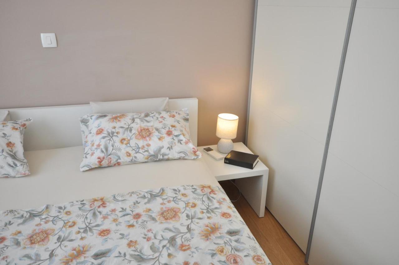 Apartment Carmen, Znjan, Split Ngoại thất bức ảnh
