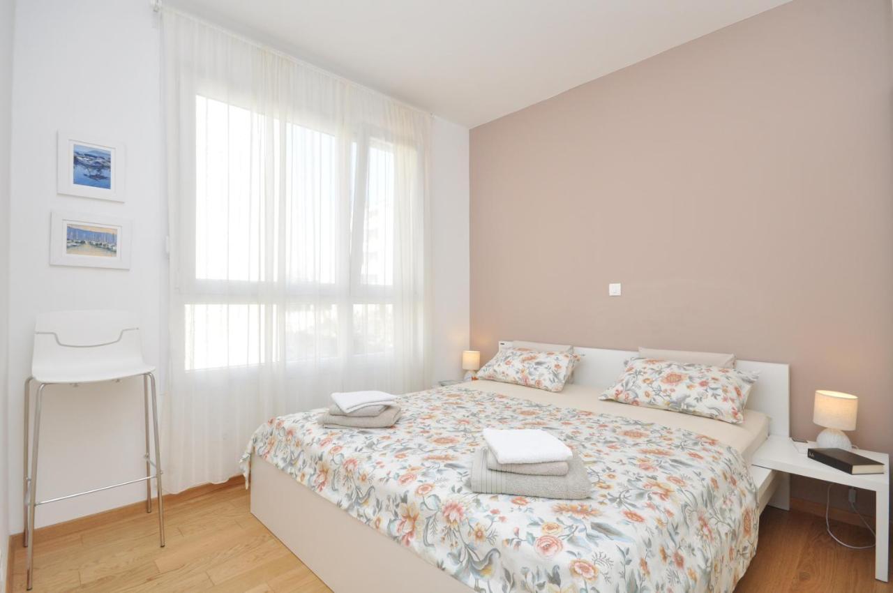 Apartment Carmen, Znjan, Split Ngoại thất bức ảnh