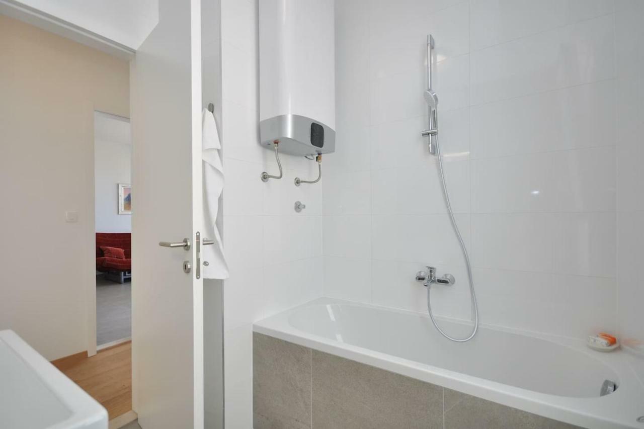 Apartment Carmen, Znjan, Split Ngoại thất bức ảnh